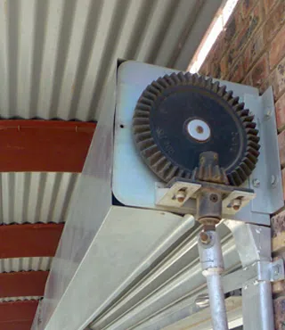 Miami Garage Door Shop Miami, FL 786-272-9758 - sb-rolling-garage-doors-01